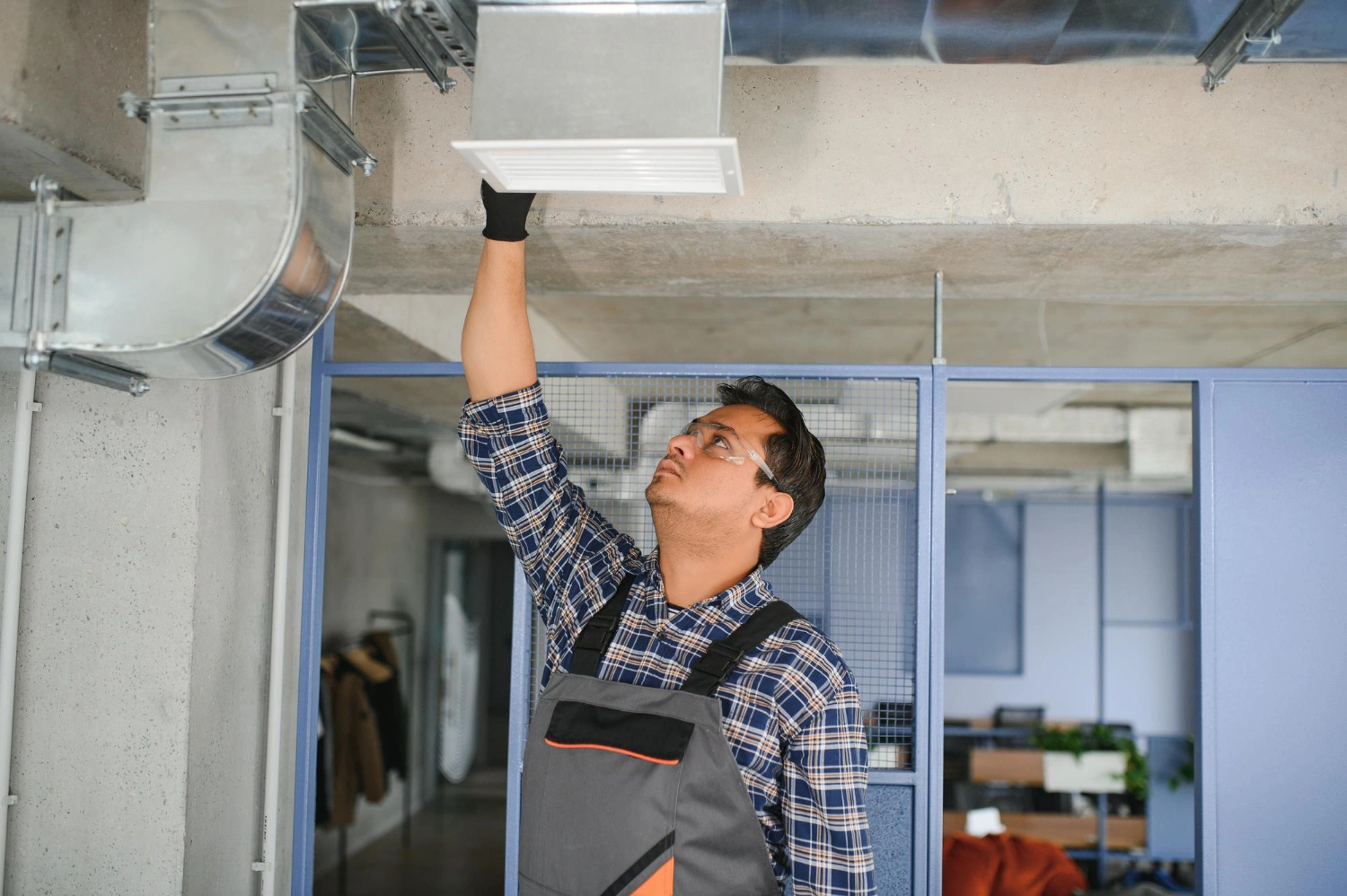 Why Hiring a Local Hartford Company Makes a Difference