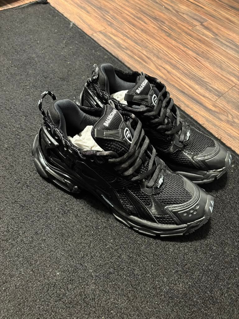 Premium Sneakers