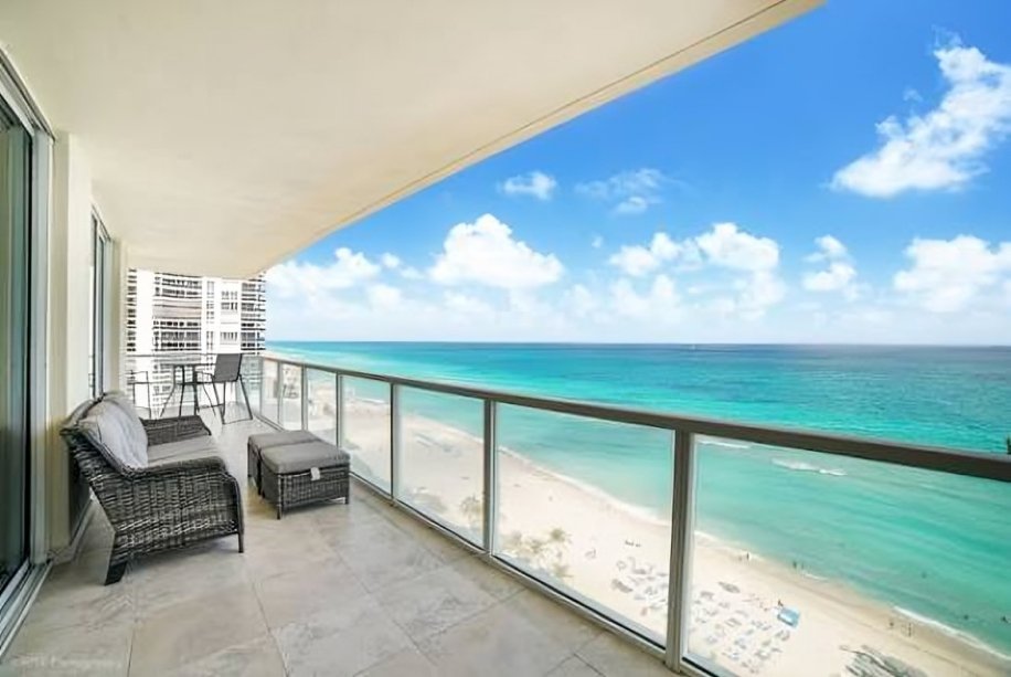 Why Beach Homes Need a Local Eye
